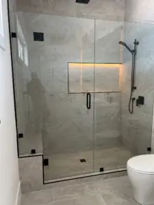 frameless vs semi-frameless shower doors